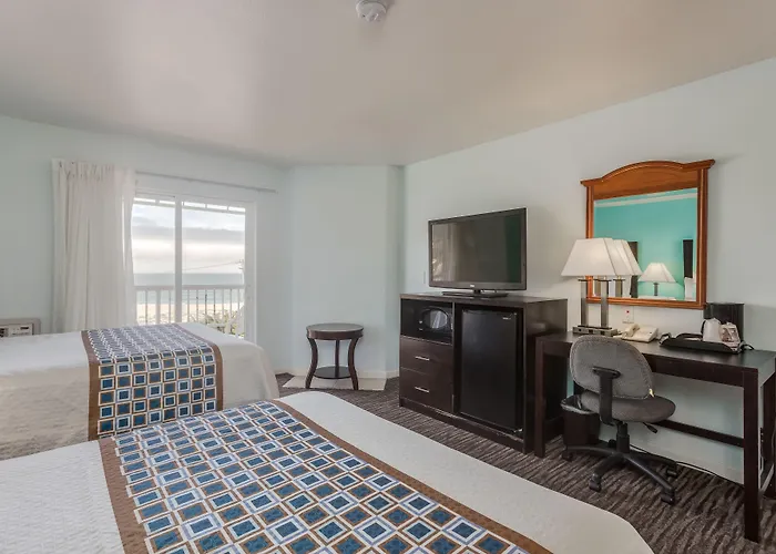 Pacifica Beach Hotel